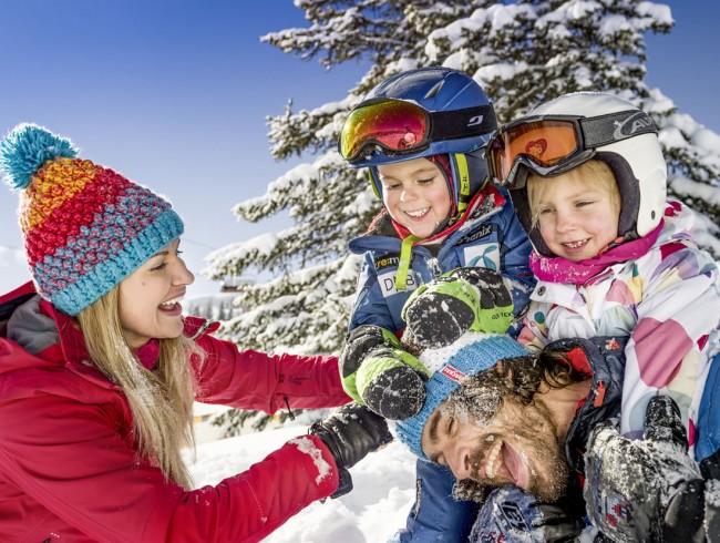 Osterfamilienaktion in Ski amadé - Gratis-Skipässe für Kinder